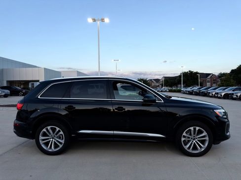 Used 2025 Audi Q7 3.0T Premium Plus AWD/4WD image 17