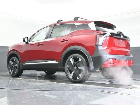 New 2026 Nissan Kicks SR w/ Cold Weather Package AWD/4WD image 22