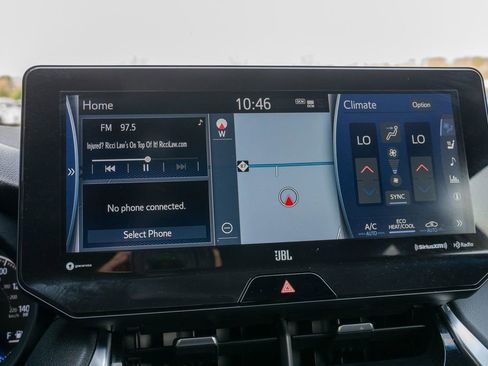 Used 2021 Toyota Venza Limited w/ Advanced Technology Package image 13