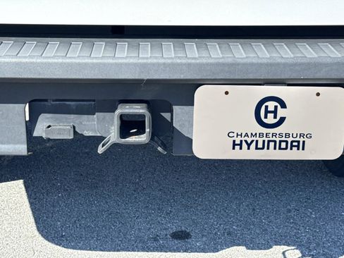 Used 2022 Ford Maverick Lariat image 23