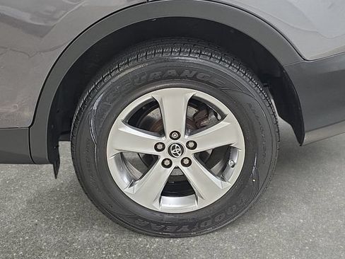 Used 2015 Toyota RAV4 XLE AWD/4WD image 30