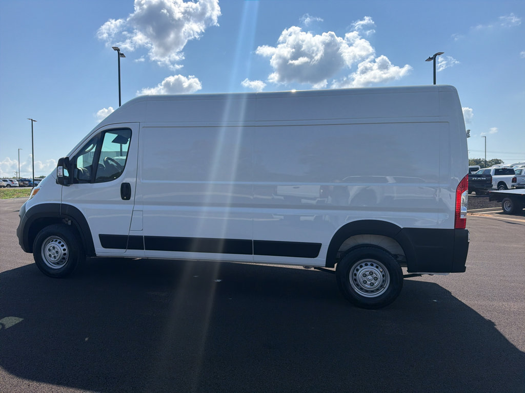 Used 2026 RAM ProMaster 2500 w/ Convenience Group FWD image 8