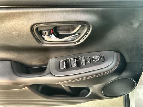 Certified 2023 Honda HR-V Sport image 15