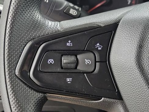 Used 2022 Chevrolet TrailBlazer LT w/ Convenience Package FWD image 35