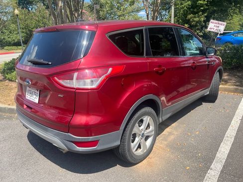 Used 2015 Ford Escape SE FWD image 3