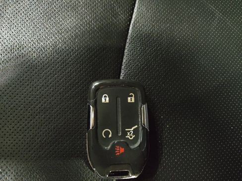 Used 2020 GMC Terrain Denali w/ Denali Premium Package image 32