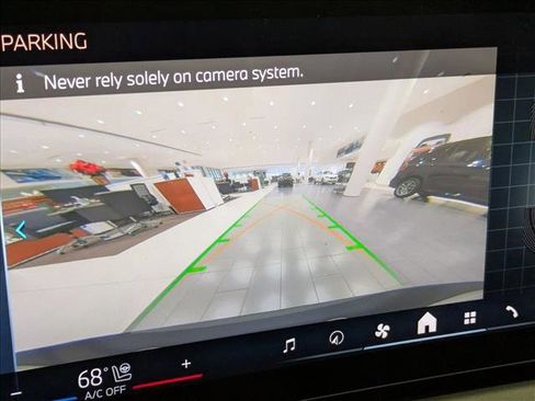 Used 2025 BMW X3 xDrive30i w/ Convenience Package image 14