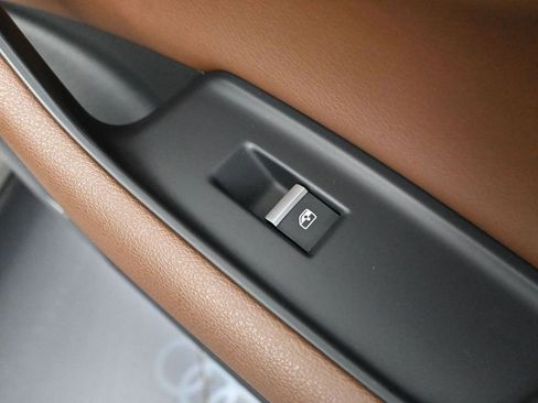 Used 2017 Audi Q7 3.0T Premium Plus image 55