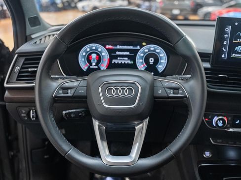 Used 2023 Audi Q5 2.0T Premium Plus w/ Premium Plus Package AWD/4WD image 23