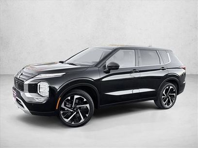 Used 2024 Mitsubishi Outlander SE