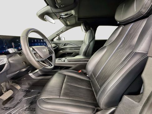 Used 2024 Cadillac Lyriq Luxury RWD image 23