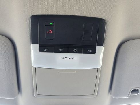 Certified 2025 Nissan Pathfinder SL AWD/4WD image 7