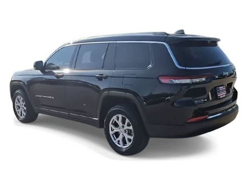 Used 2022 Jeep Grand Cherokee L Limited w/ Luxury Tech Group II image 6