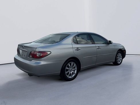 Used 2003 Lexus ES 330 FWD image 3