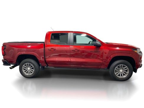 Used 2024 Chevrolet Colorado LT w/ LT Convenience Package RWD image 5