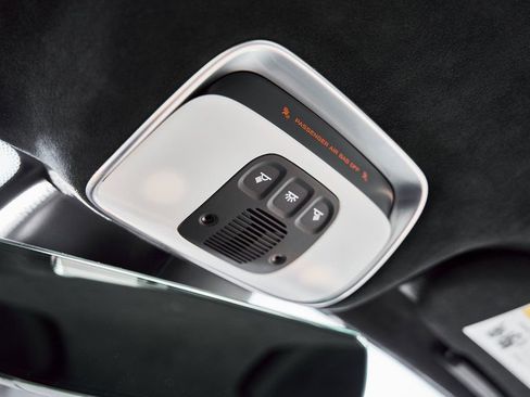 Used 2024 McLaren 750S image 73