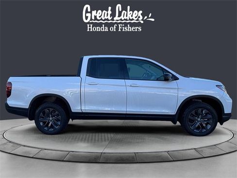 Certified 2025 Honda Ridgeline Sport image 6