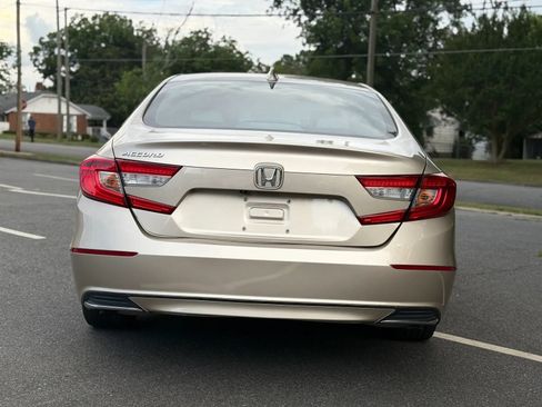 Used 2020 Honda Accord LX image 5