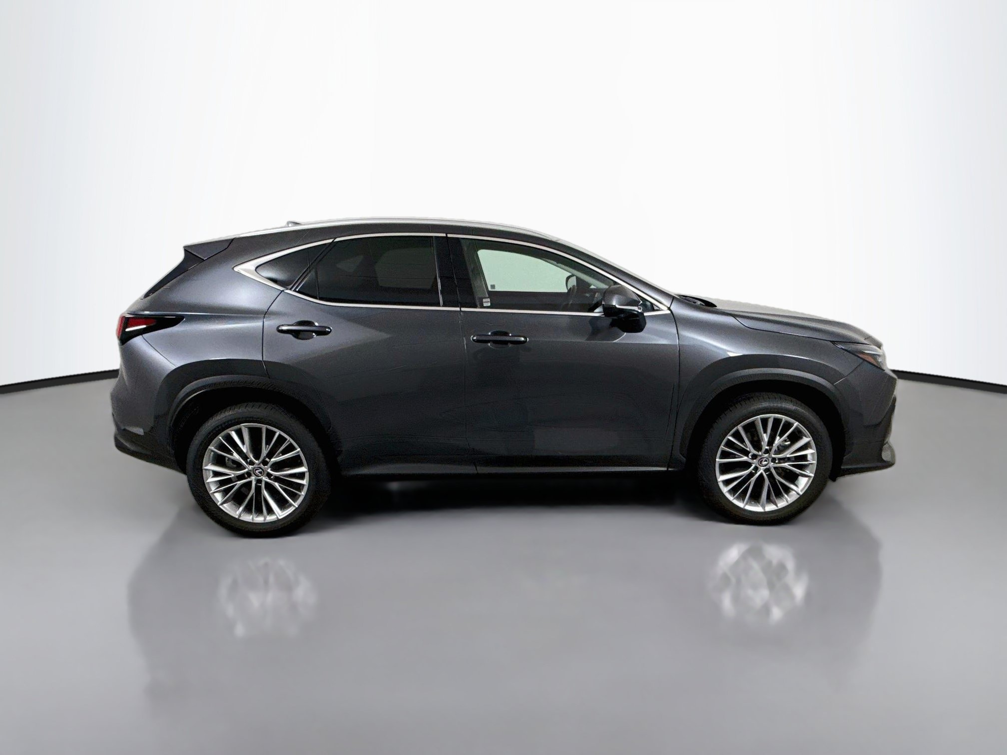 Used 2025 Lexus NX 350h AWD w/ Accessory Package (2T) image 9