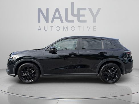 Used 2023 Honda HR-V Sport image 2