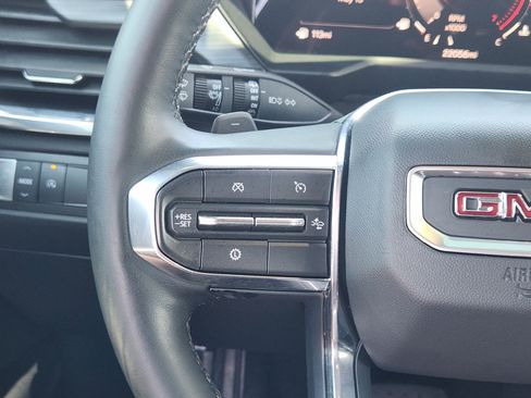 Used 2024 GMC Acadia Elevation FWD image 28