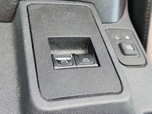 Used 2022 Ford Bronco Wildtrak AWD/4WD image 12