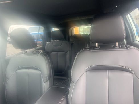New 2026 Jeep Grand Cherokee L Limited AWD/4WD image 4