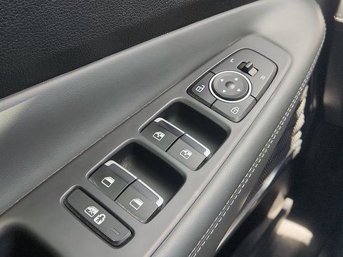 Used 2023 Hyundai Santa Fe SEL w/ Premium Package AWD/4WD image 12