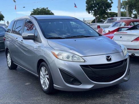 Used 2014 MAZDA MAZDA5 Sport image 8