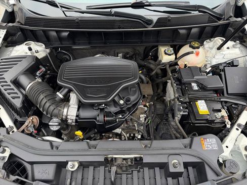 Used 2017 Cadillac XT5 FWD image 21