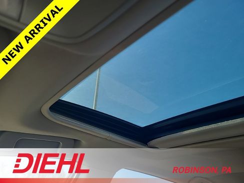 Used 2018 Toyota RAV4 XLE w/ Plus Extra Value Package image 14