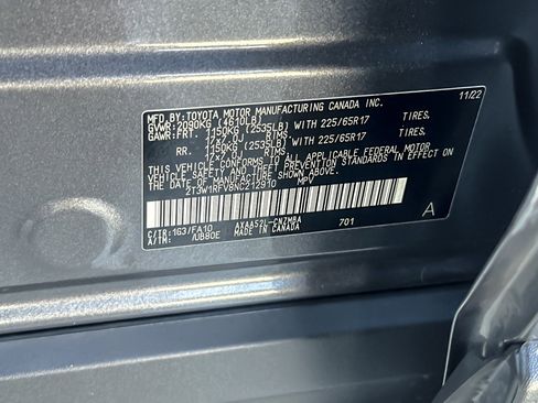 Certified 2022 Toyota RAV4 XLE w/ Convenience Package image 27