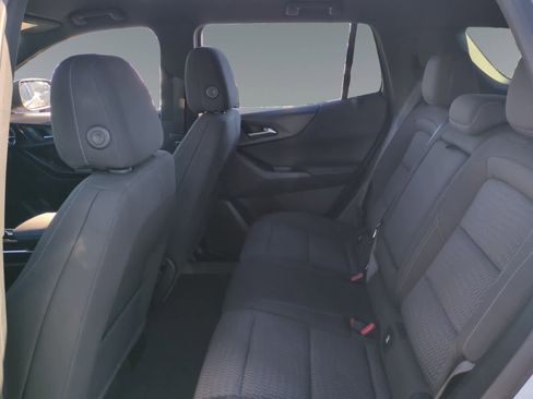 Used 2025 Chevrolet Equinox LT image 13