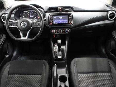 Used 2020 Nissan Versa S FWD image 27