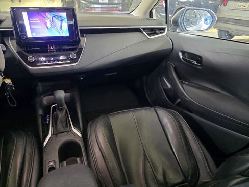 Used 2023 Toyota Corolla LE FWD image 13