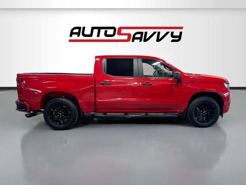 Used 2025 Chevrolet Silverado 1500 Custom w/ Turbomax Blackout Package AWD/4WD image 8