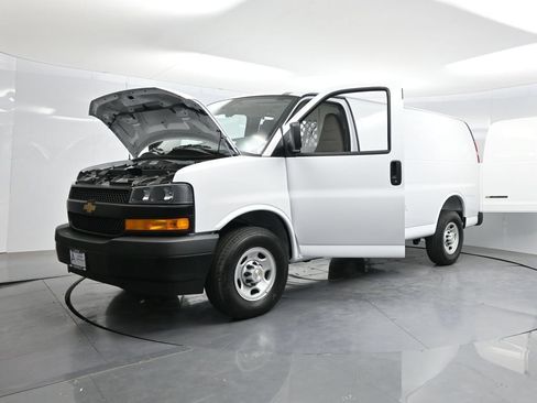 New 2026 Chevrolet Express 2500 w/ Driver Convenience Package RWD image 49