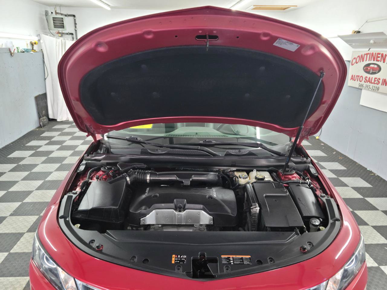 Used 2015 Chevrolet Impala LT w/ Convenience Package FWD image 25