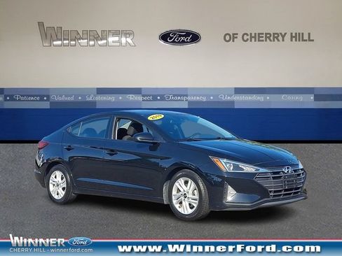 Used 2019 Hyundai Elantra Value Edition w/ Cargo Package FWD image 1