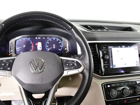 Used 2021 Volkswagen Atlas SEL Premium AWD/4WD image 17