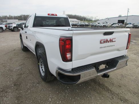 New 2026 GMC Sierra 1500 Pro image 7