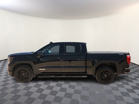 Used 2024 GMC Sierra 1500 Elevation AWD/4WD image 2