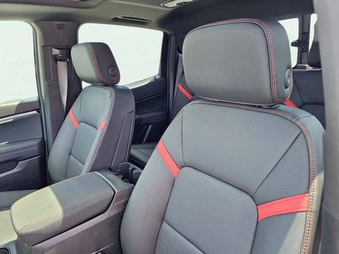 New 2025 Chevrolet Colorado Z71 w/ Z71 Convenience Package 2 image 17