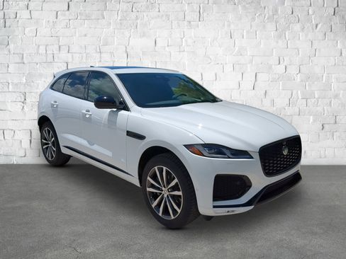 New 2026 Jaguar F-PACE R-Dynamic S image 8