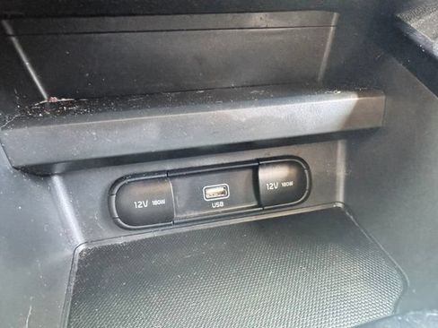 Used 2020 Kia Soul S FWD image 20