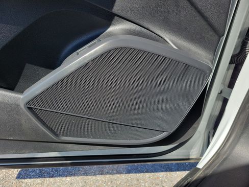 Used 2020 Audi Q5 Premium Plus image 18