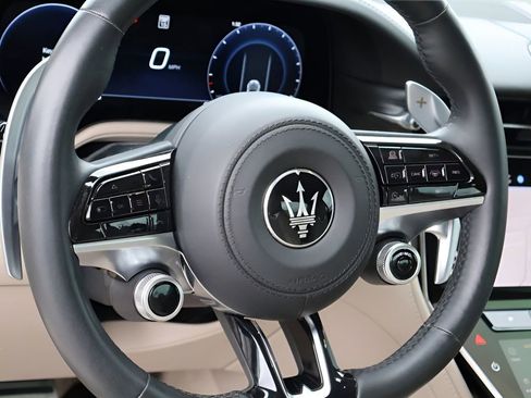 Used 2024 Maserati GranTurismo Modena AWD/4WD image 22