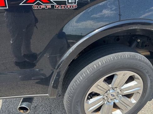 Used 2018 Ford F150 Lariat w/ Equipment Group 502A Luxury AWD/4WD image 8
