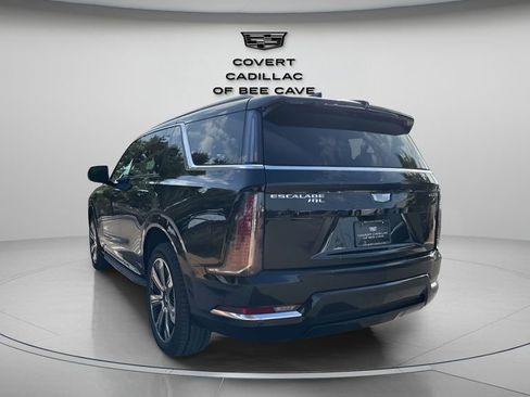 New 2026 Cadillac Escalade IQL Luxury image 7