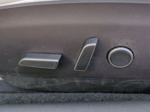 Used 2022 Tesla Model 3 Long Range image 18